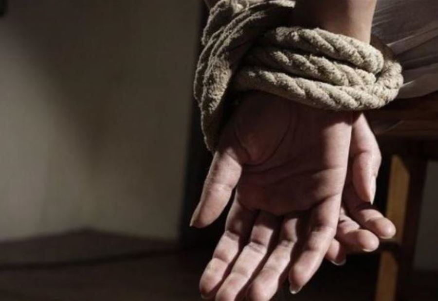 مداهمة خاطفة لـ"المعلومات" في البقاع وتحرير مخطوفَين