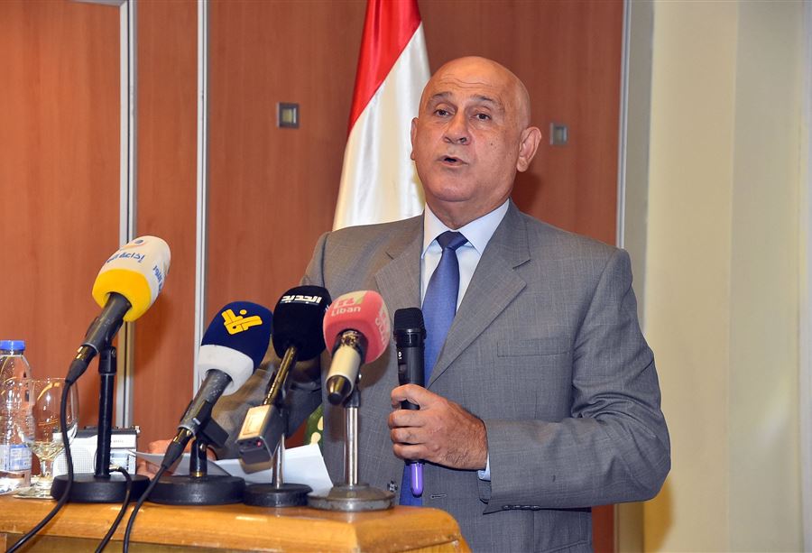 وزير الصناعة: تمديدُ شروط الإستفادة من دعم المواد الأولية الصناعية