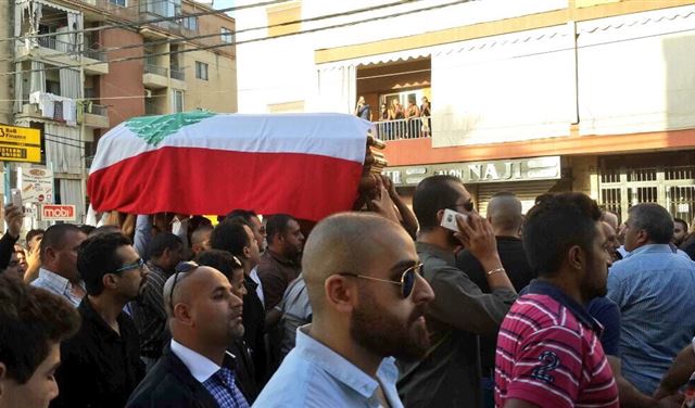 إستقبال مهيب لجثمان أبو مجد في كفرشيما 