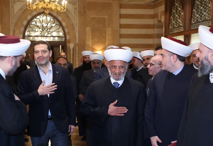دريان على رأس وفد زار الحريري: نتطلع إلى حامل رسالته