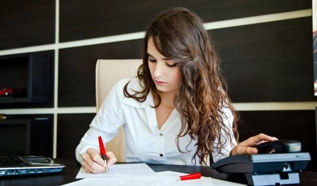 5 علامات تجعلك بحاجة إلى إجازة عمل