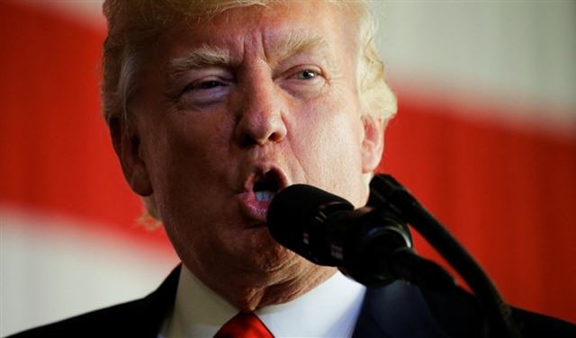 استقالة مدير اتصالات ترمب استقالة مدير اتصالات ترمب