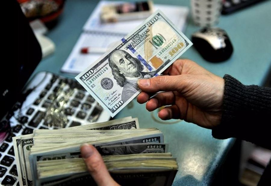 كيف سيؤثر قرار الـ 15000 على دولار السوق السوداء؟