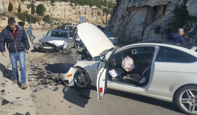 3 جرحى في حادث سير على طريق البلمند