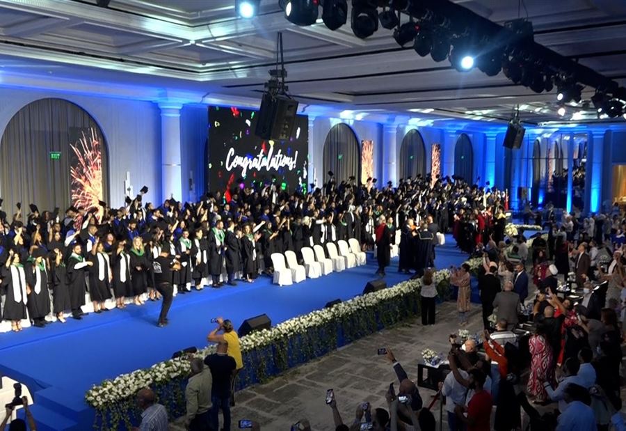 الجامعة العربيّة المفتوحة تحتفل بتخريج الدفعة الخامسة عشر من طلّابها