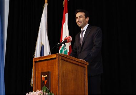 شبيب: الاستثمار في الانسان وبناء المواطن يشكلان عنوان الخلاص