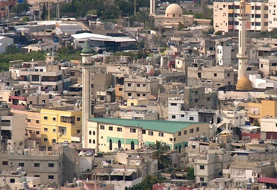 بالفيديو: إطلاق نار كثيف في عين الحلوة