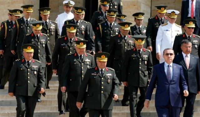 استقالة اثنين من كبار الضباط في الجيش التركي