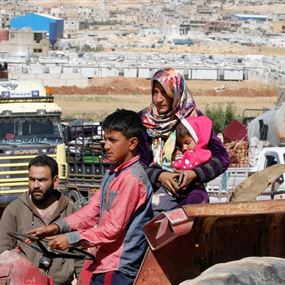 مسؤولو مخيمات النازحين السوريين: العائدون يشكون الفوضى