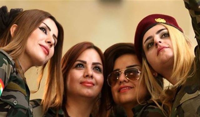 لماذا تضع الكرديات "أحمر الشفاه" قبل مواجهة داعش؟