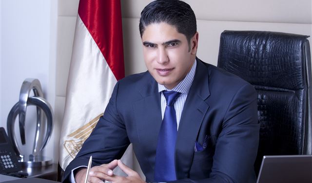إمبراطور الإعلام في مصر يبيع حصته... وينسحب