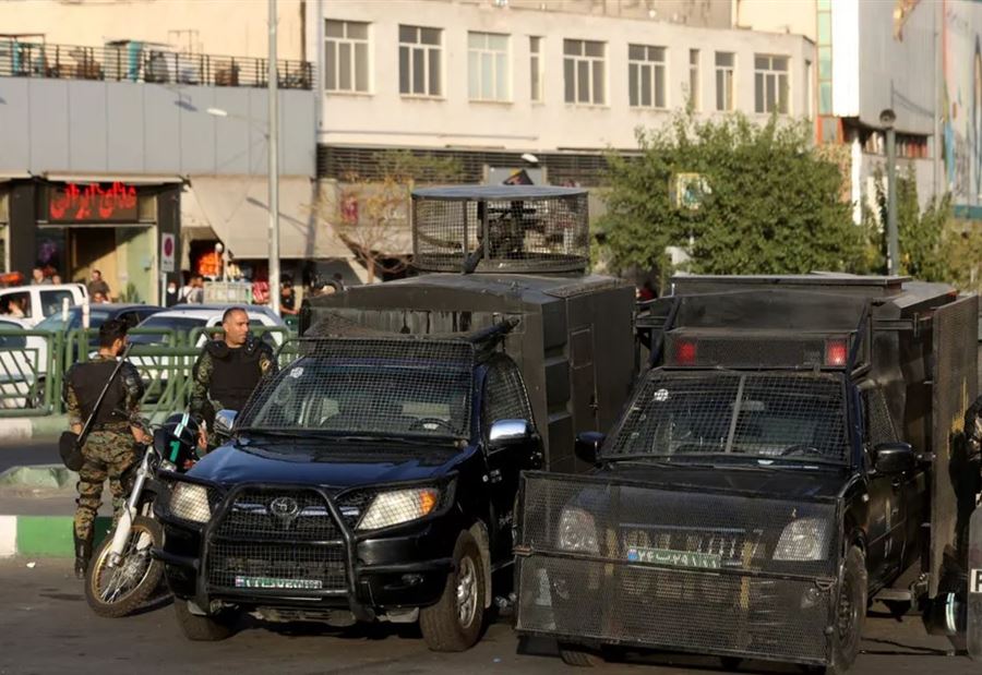 الأمن الإيراني يحاصر الجامعات!