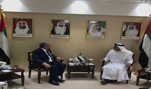 المشنوق أشاد بالتعاون الأمني مع الإمارات المشنوق أشاد بالتعاون الأمني مع الإمارات