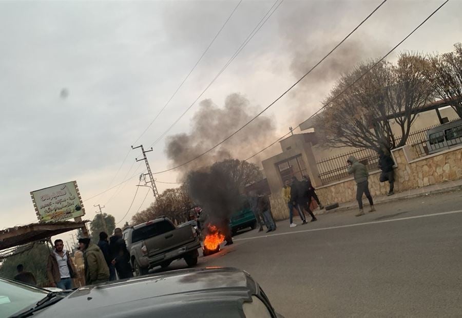 "ممنوع ولا صهريج يمرق"... احتجاجات وقطع طرقات في الهرمل!