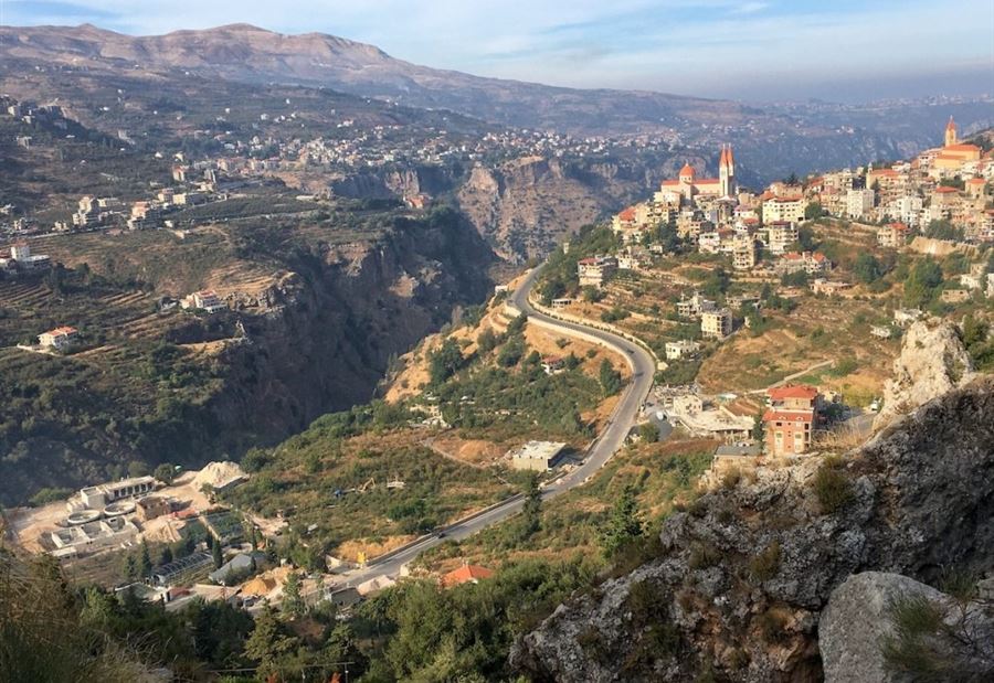 "لجانٌ شعبية" في جبل لبنان!