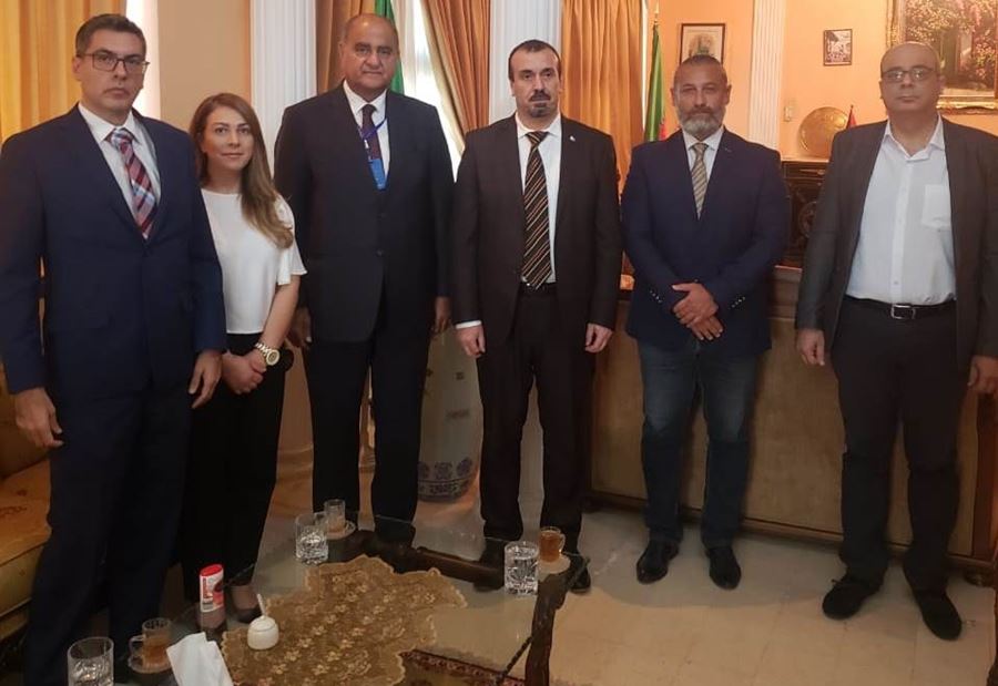 الخطيب وسفير الجزائر... والعلاقات بين البلدين