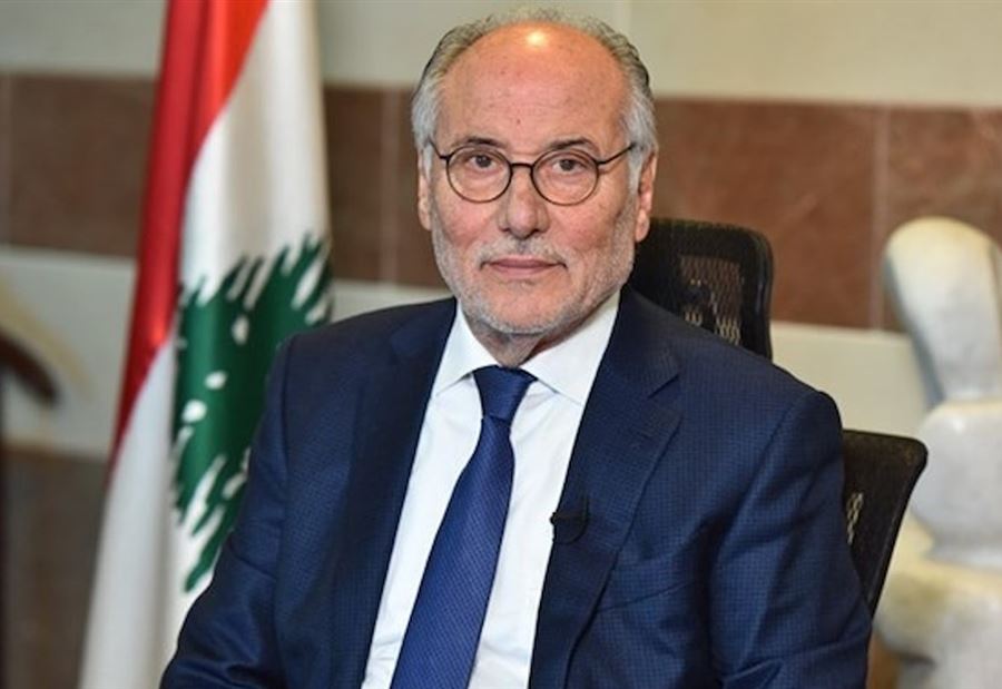 عرض واقع المدارس الرسمية... الحلبي يصدر تعميمين!