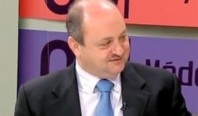 زخور: توضيح مهلة بدء تنفيذ قانون الايجارات