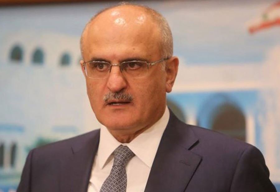 خليل يُغرّد عن الأموال المحّولة الى الخارج.. "عمل لا أخلاقي"