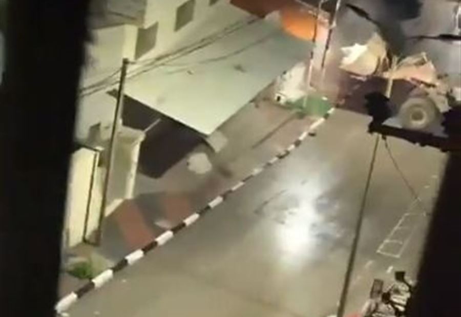 "حربٌ من نوع آخر"... حرق ممتلكات فلسطينية من قبل مستوطنين في الضفّة (فيديو)