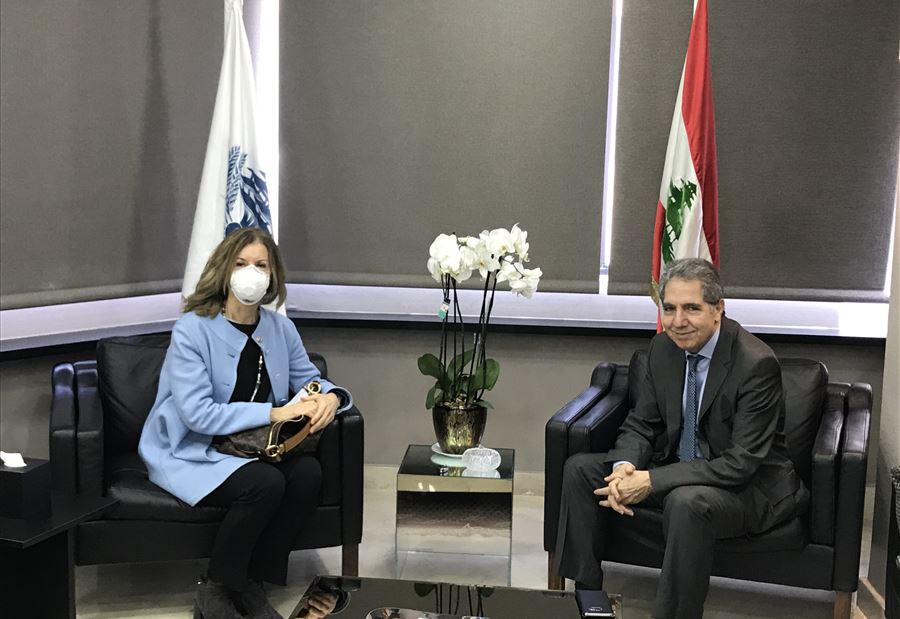 سفيرا إيطاليا وإسبانيا في  "المالية"