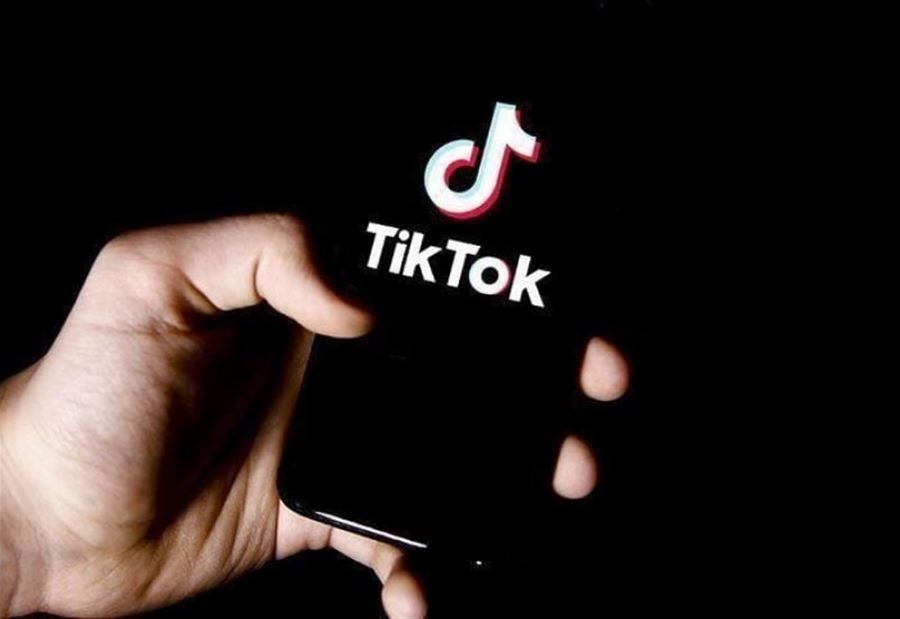 جديد قضية "التيكتوكرز"... توقيفات ومذكرات للانتربول!