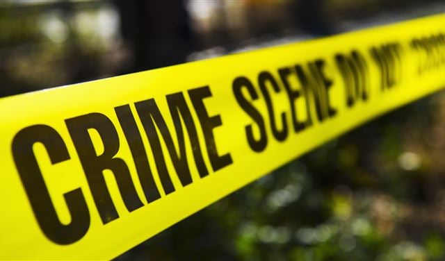 إبن الـ26 عاماً مقتولا ومرمي عند مدخل مبنى في ادونيس!  إبن الـ26 عاماً مقتولا ومرمي عند مدخل مبنى في ادونيس!