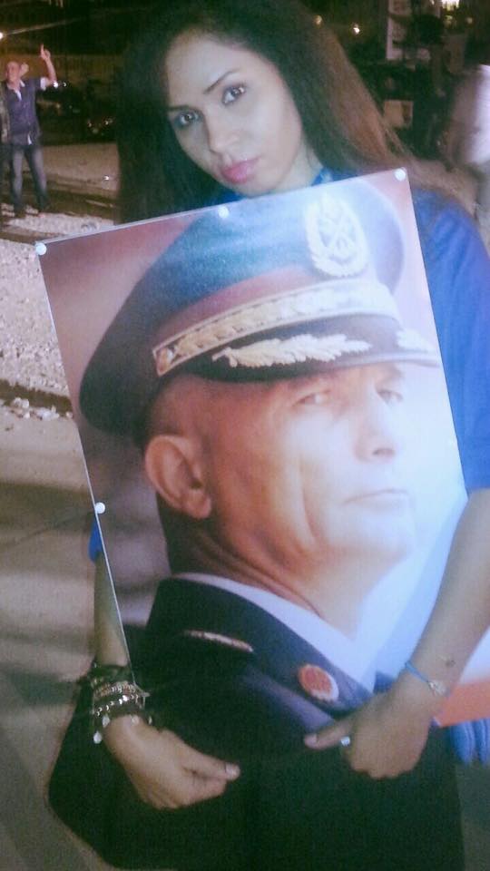 شامل روكز.. وزيرا للدفاع!