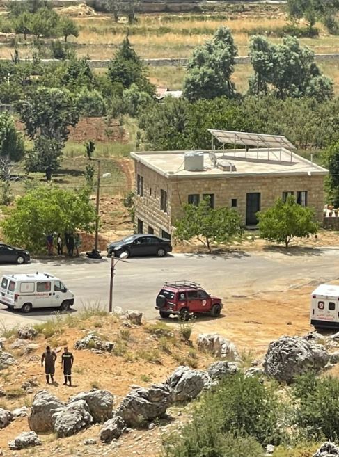 الدفاع المدني ينقذ 6 مواطنين ضلوا طريقهم في حفرون