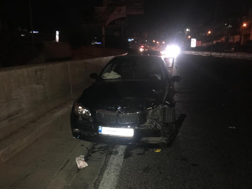 بالصور: 8 جرحى اثر حادث سير في زوق مصبح