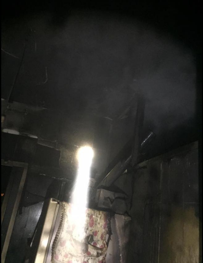 بالصور: حريق داخل منزل في مشتا حمود