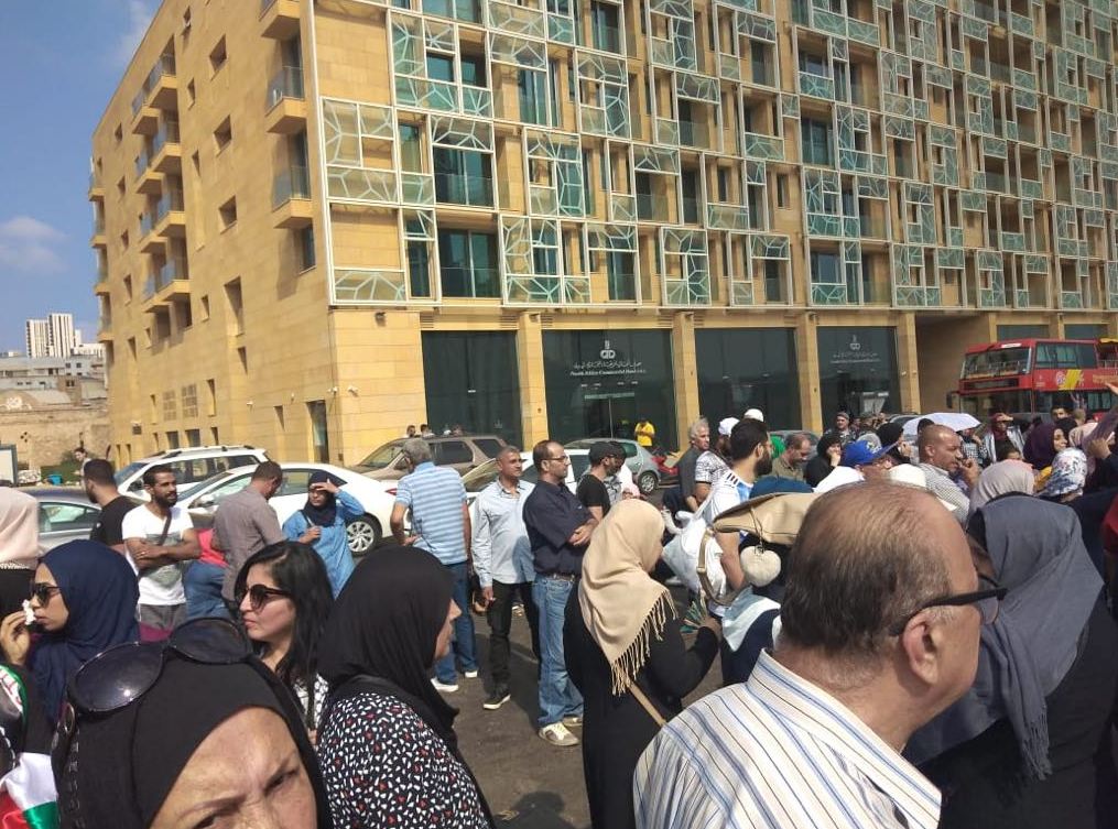 بالصور: اعتصام فلسطيني حاشد في ساحة الشهداء 
