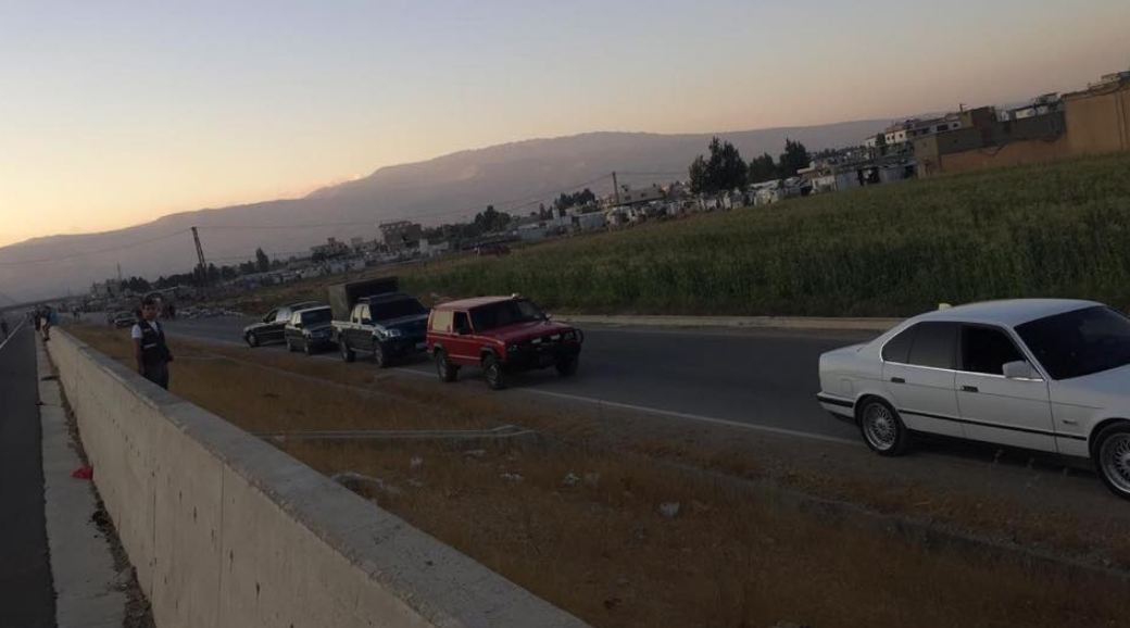 بالصور: وجد جثة على الاوتوستراد العربي في عنجر 
