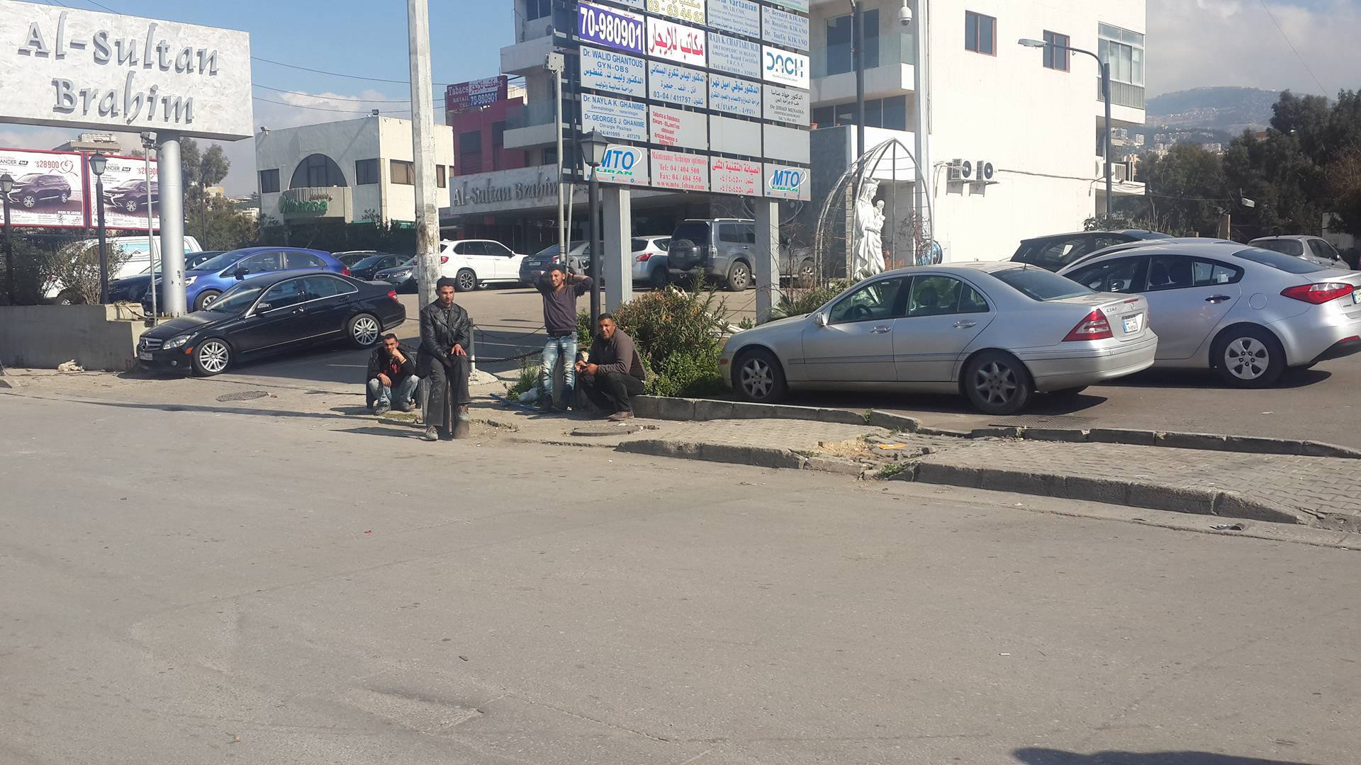 بالصور.. احذروا رصيف "لو شركوتيه" في انطلياس