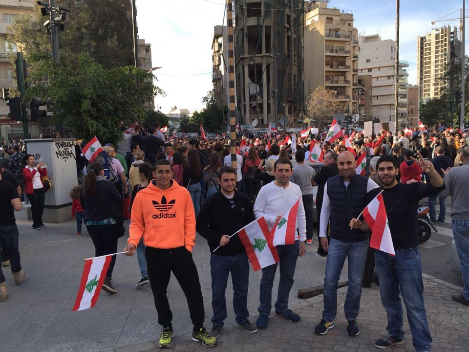 الاثنين ستشل الحركة في البلد