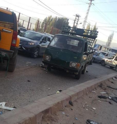 بالصور: 3 جرحى من جراء حادث مروع على طريق الشام الدولية