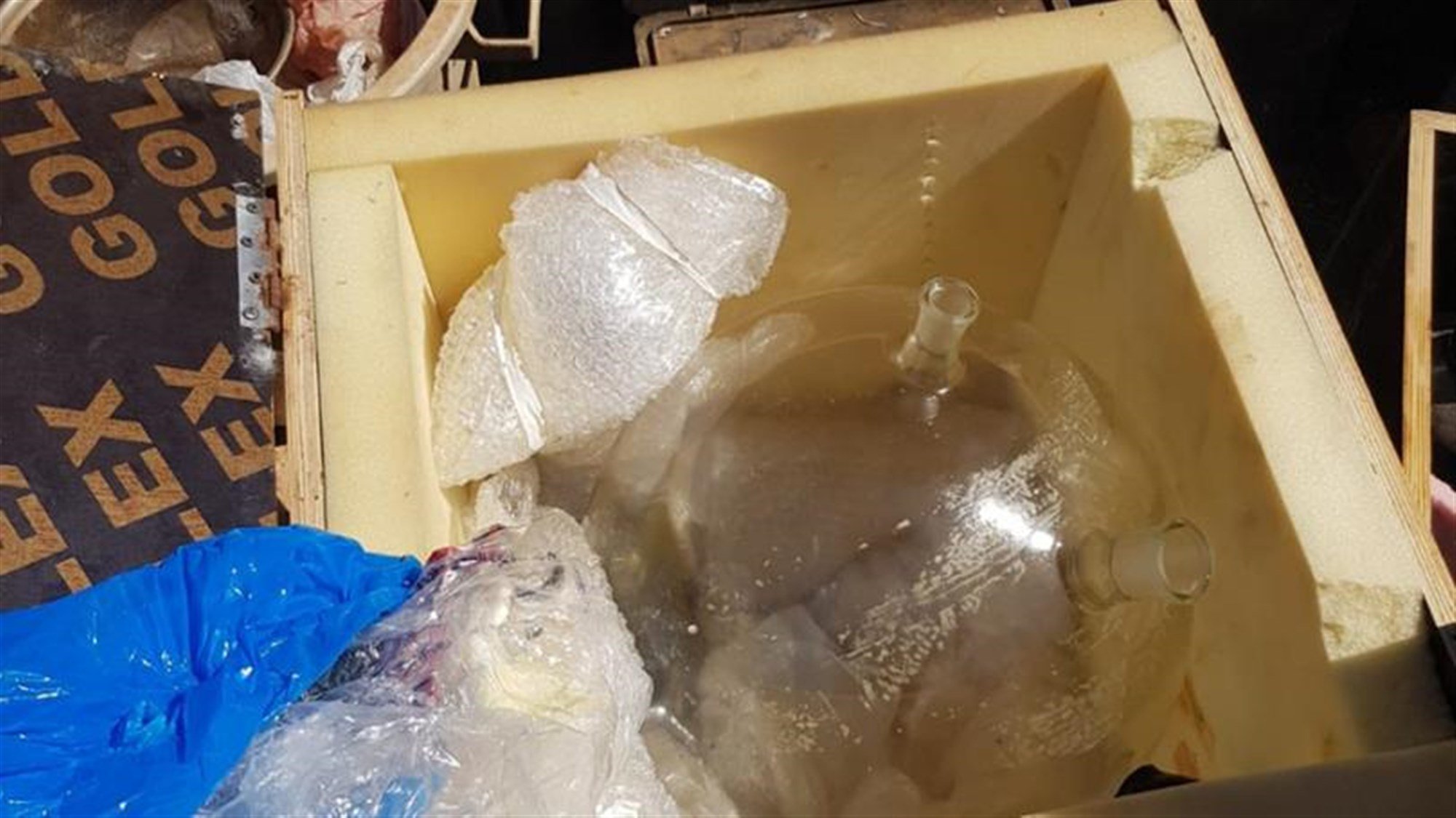 بالصّور: ضبط آلات تُستعمل لتصنيع "الكبتاغون" في البقاع