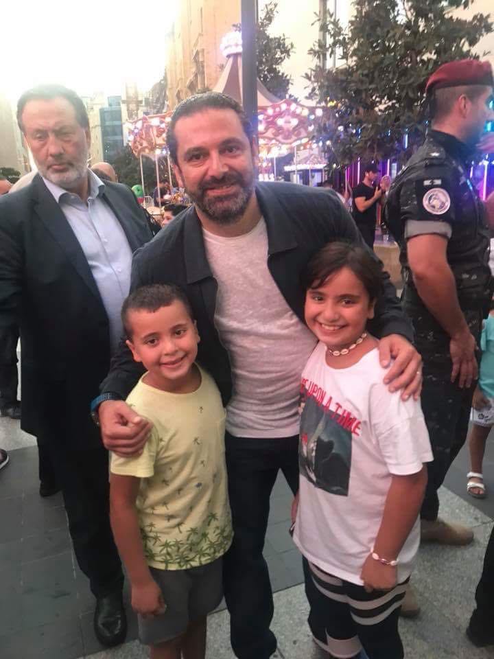 بالصور: الحريري يجول في أسواق بيروت والاطفال يفرحون بلقائه بالصور: الحريري يجول في أسواق بيروت والاطفال يفرحون بلقائه
