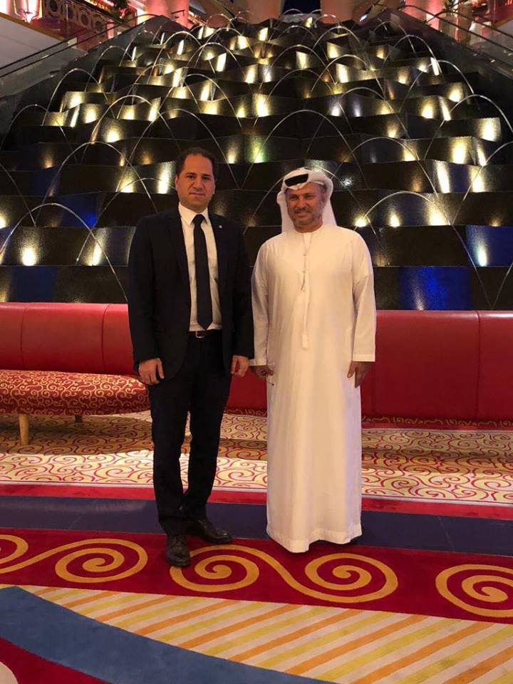 سامي الجميّل في الإمارات... ومحادثات مع قرقاش