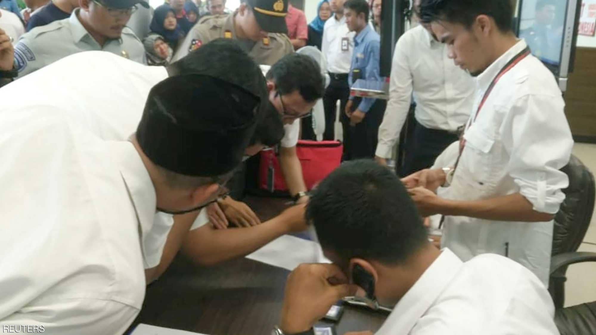 بالفيديو والصور: تحطم طائرة ركاب إندونيسية تقل 188 شخصا