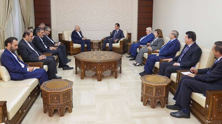 الأسد وظريف يبحثان جدول أعمال القمة الثلاثية 