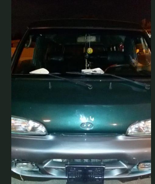 بالصور: فان غير آبه بالقانون يدخل المطار