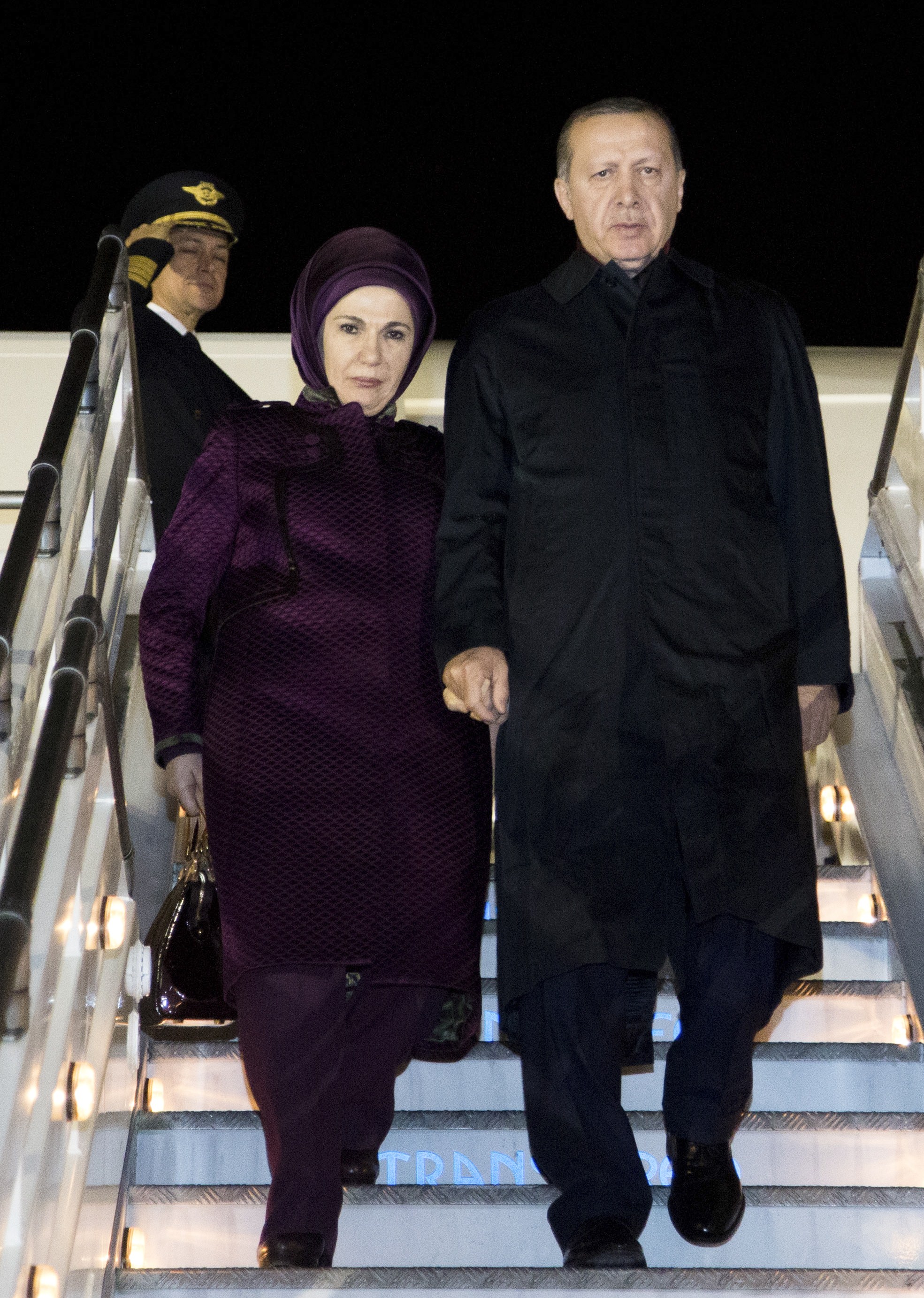 ماذا قالت زوجة أردوغان عن "حريم السلاطين"؟