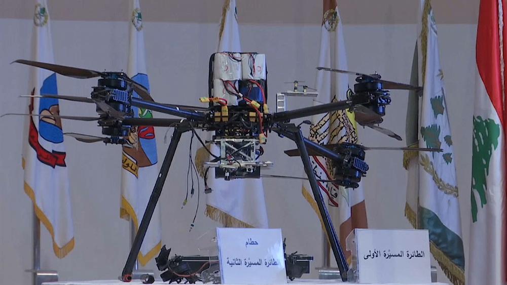 بالصور: بو صعب يعرض "مسيرة الضاحية" و"صندوق المتفجرات"