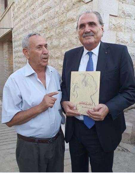 بالصور... جريصاتي يعود الى كنيسة الطفولة