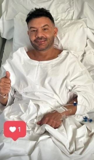 بعد استئصال كليته بسبب السرطان... فنانٌ لبناني يطلب من متابعيه الدعاء!