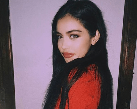 هذه هي جليسة الأطفال التي حوّلها جاستين بيبر إلى عارضة أزياء