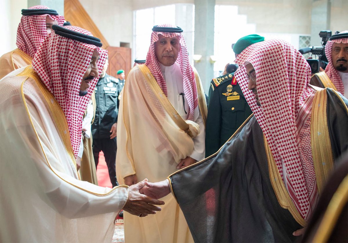 بالصور: الملك سلمان يغادر المدينة المنورة 