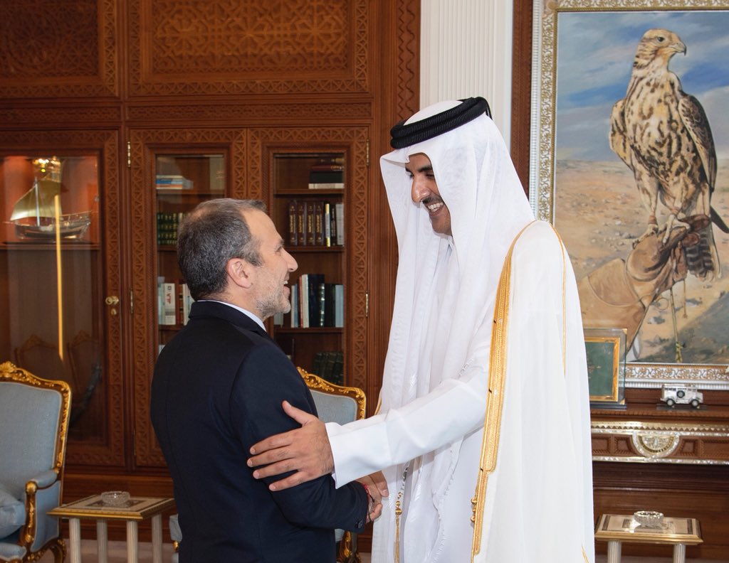 باسيل يسلّم أمير قطر دعوة لحضور القمة الاقتصادية العربية باسيل يسلّم أمير قطر دعوة لحضور القمة الاقتصادية العربية