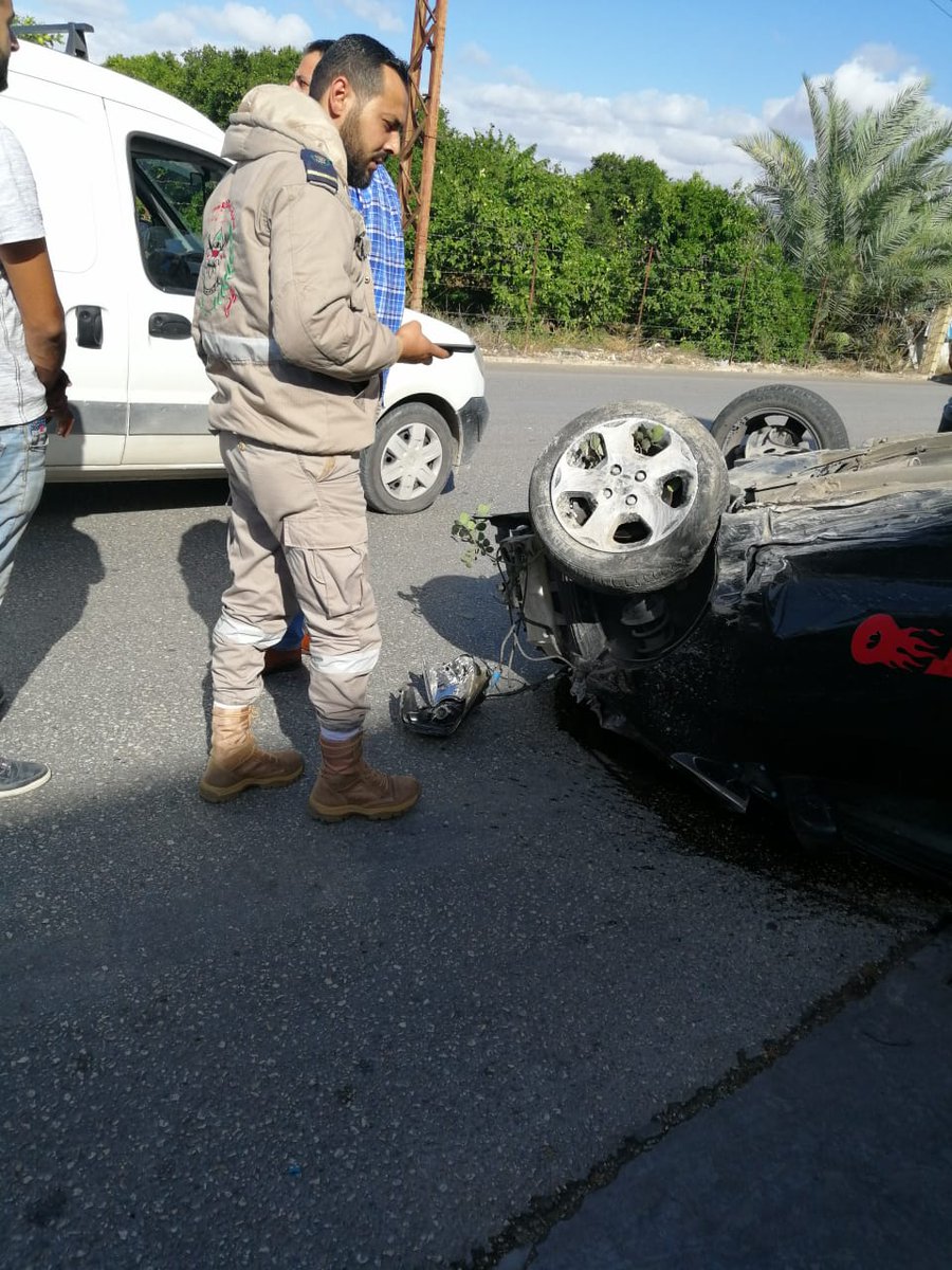 بالصور: جريح بحادث سير على سهل البازوريه